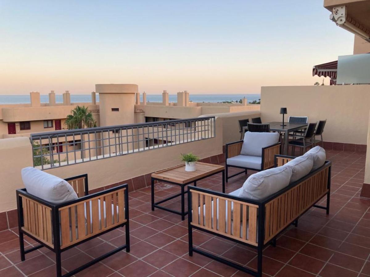 Apartamento Lets In The Sun Blue Cala La Cala De Mijas Exterior foto