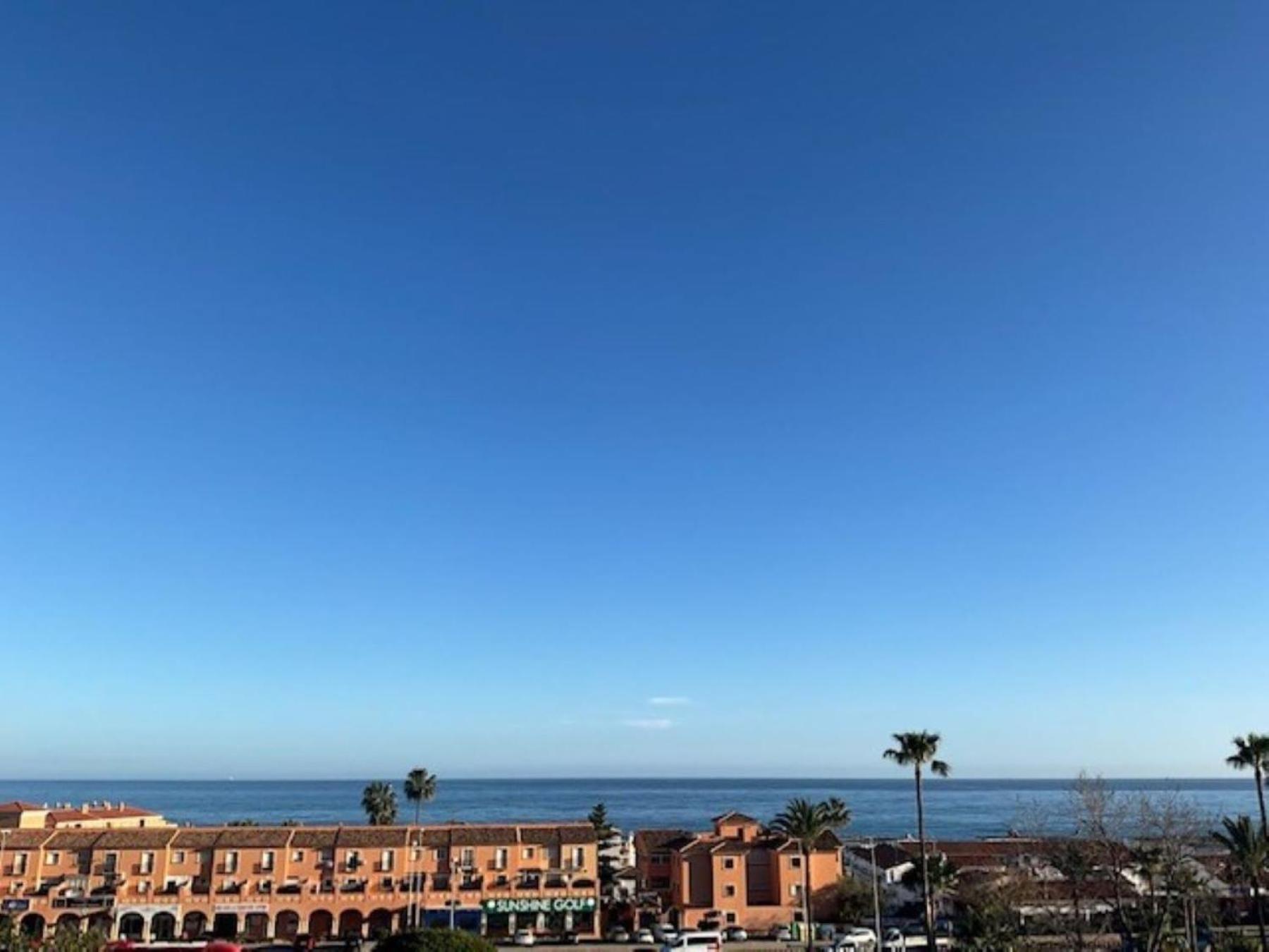 Apartamento Lets In The Sun Blue Cala La Cala De Mijas Exterior foto